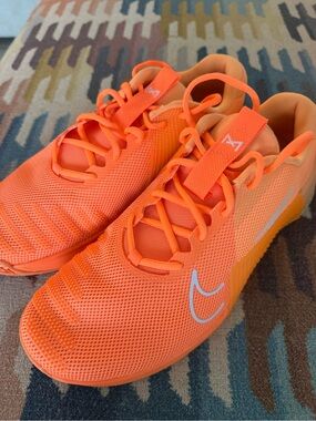 Nike Orange Metcon 9 AMP / New / Men’s 12